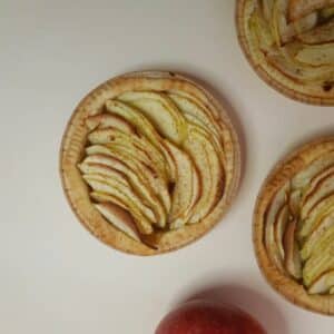 Tarte aux pommes -La-popotte-du-jour-Condrieu (1)